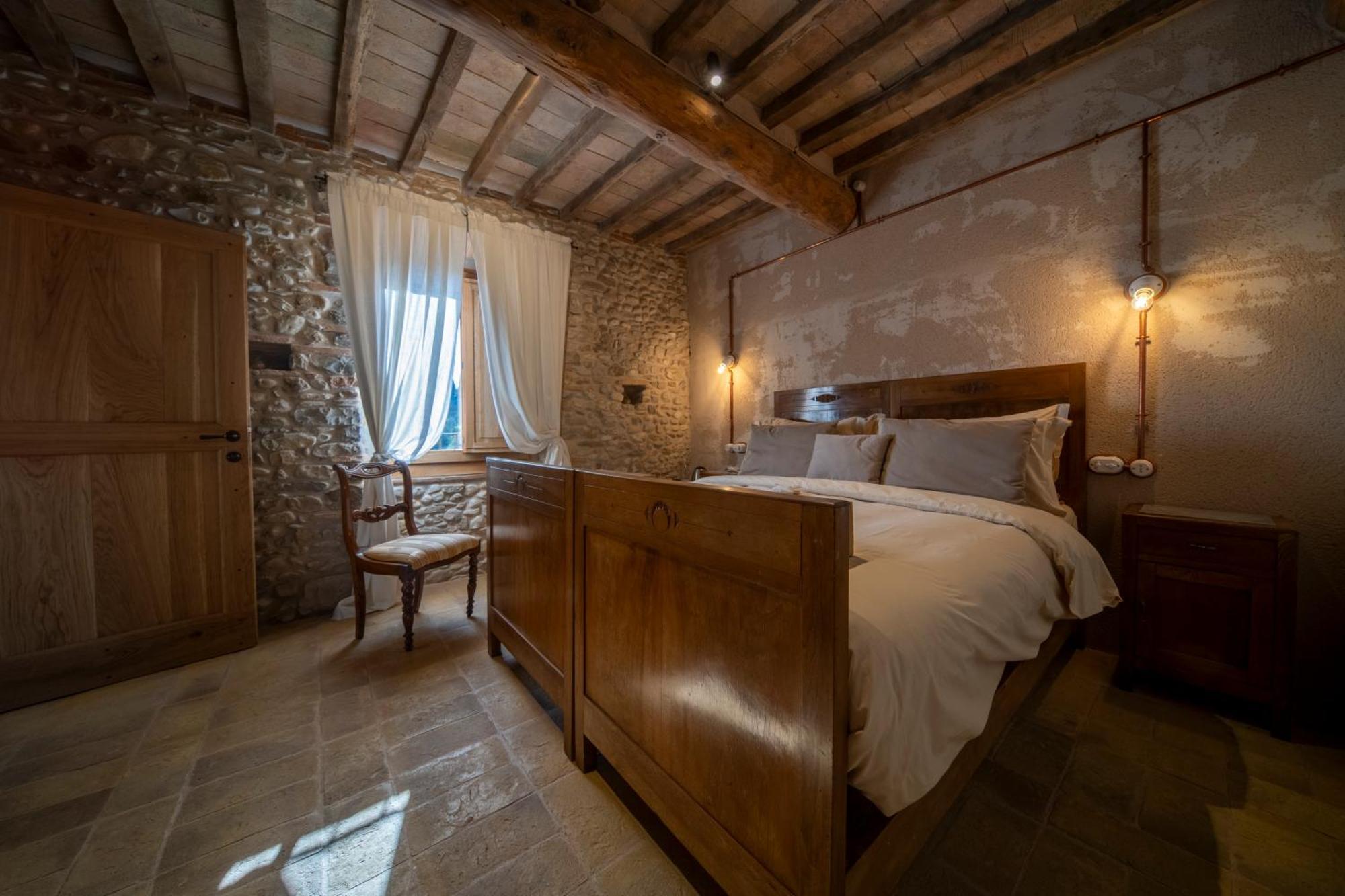 Agriturismo Podere Tovari Ангьяри Экстерьер фото