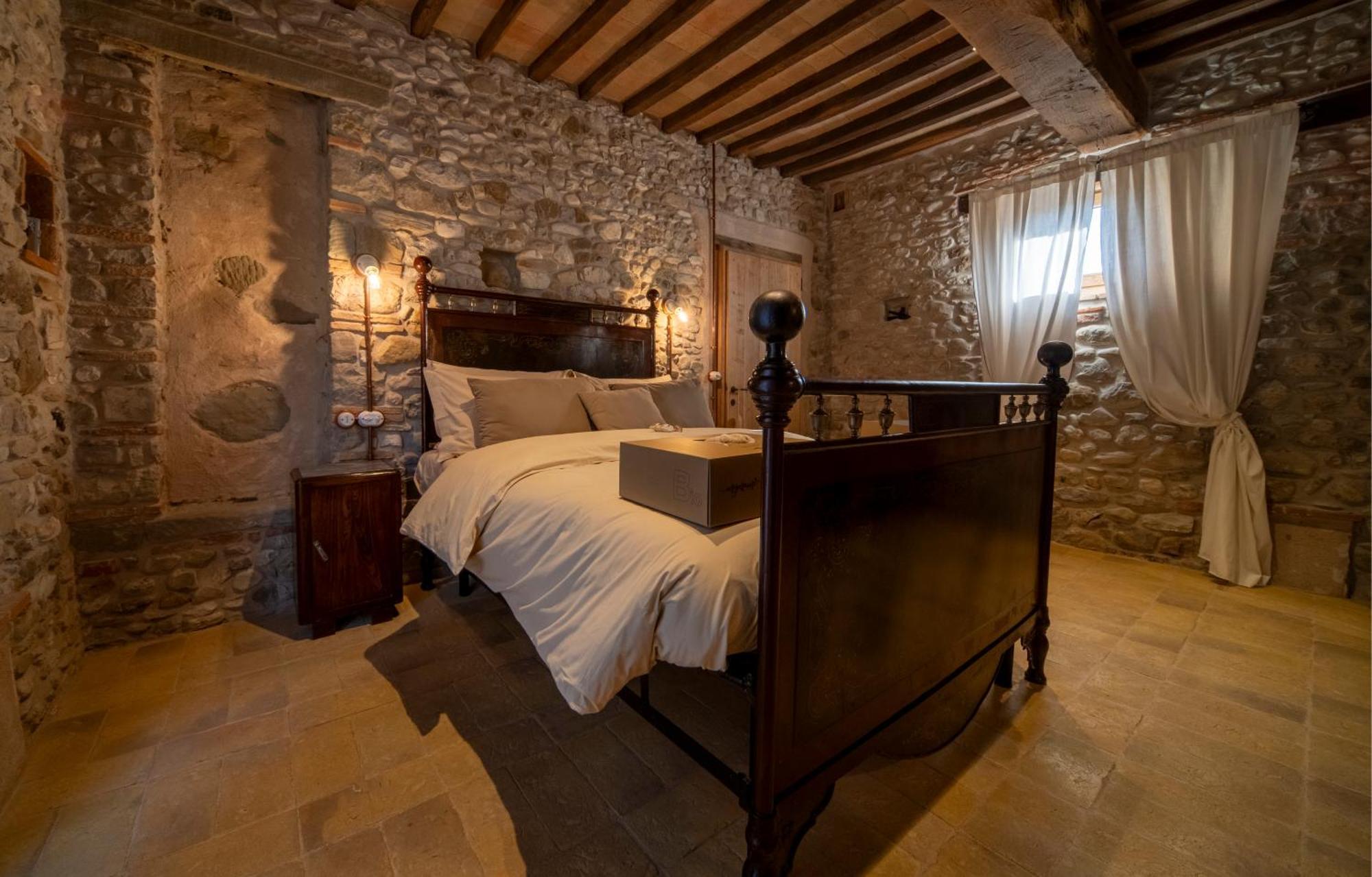Agriturismo Podere Tovari Ангьяри Экстерьер фото