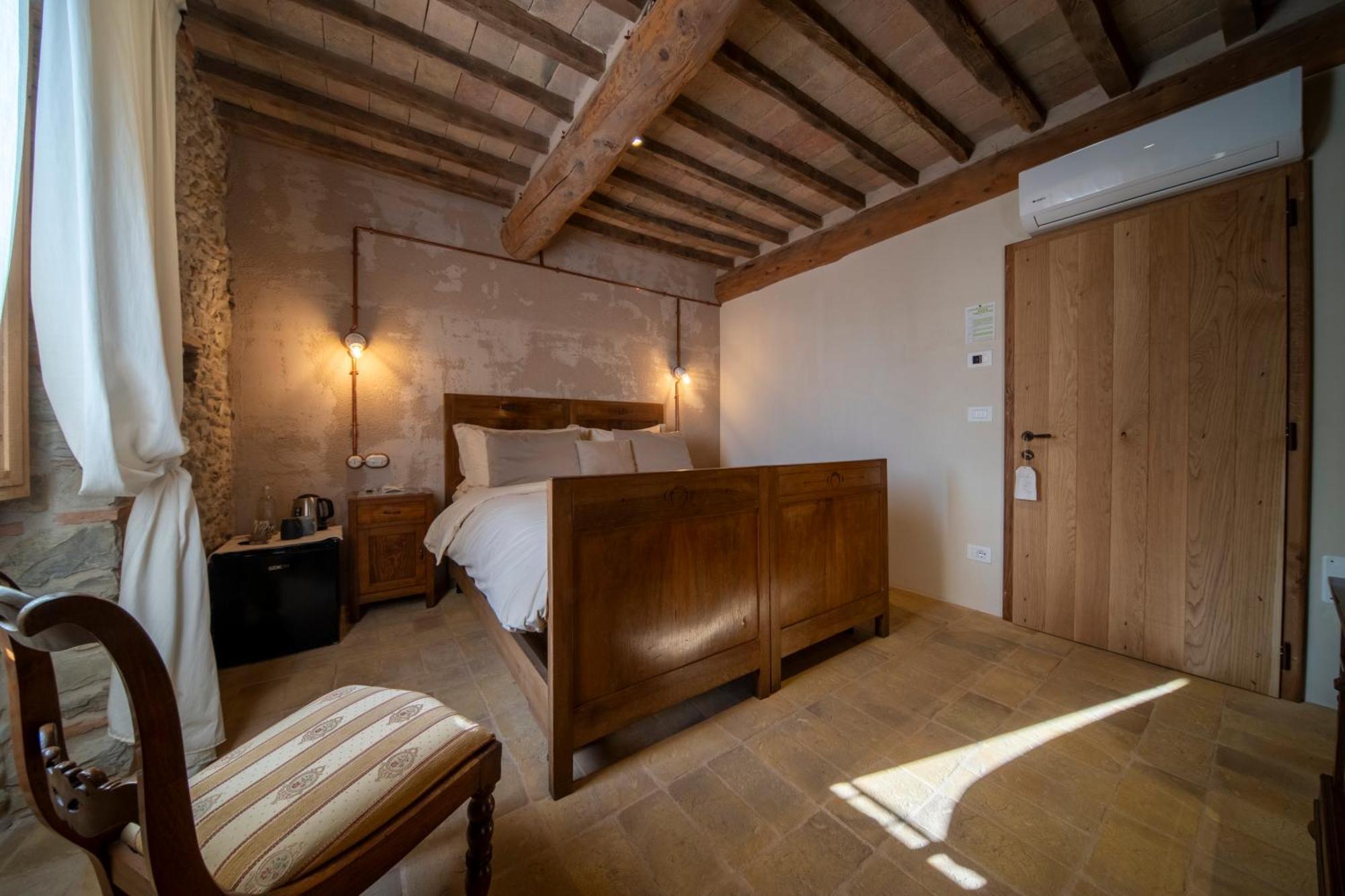 Agriturismo Podere Tovari Ангьяри Экстерьер фото